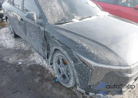 2025 Kia K4 Lxs из США, поврежденный, VIN 3KPFT4DE7SE228943